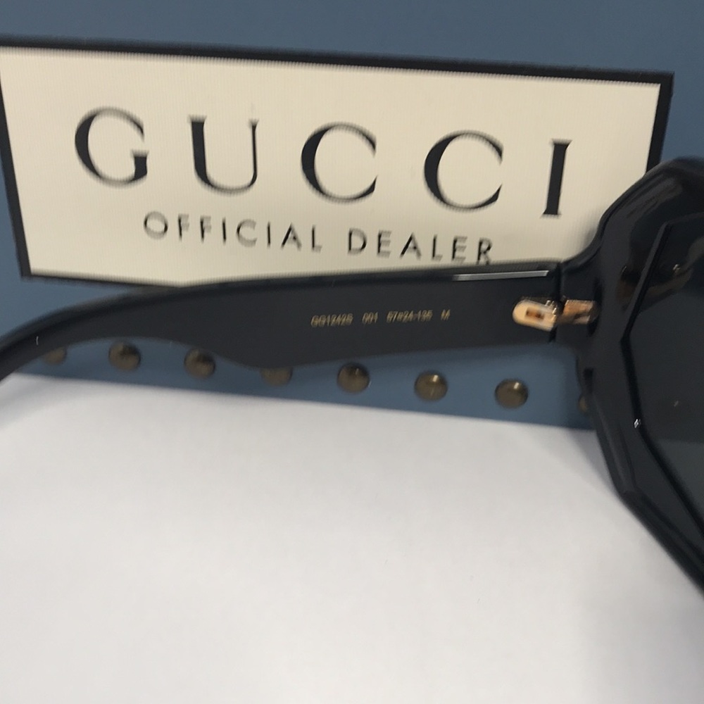 NEW GUCCI GG1242S 001 OVERSIZED ROUND WOMEN’S SUNGLASSES GUCCI GG1242S BLACK - Picture 13 of 13
